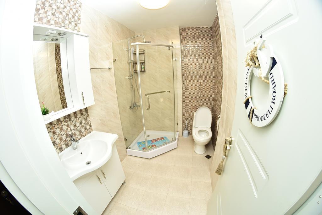 Stars Apartment Batumi Eksteriør billede